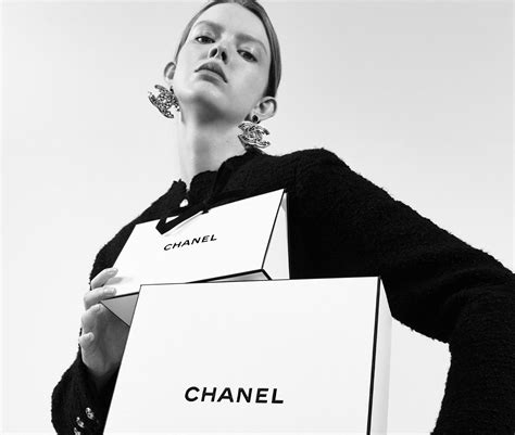 chanel france customer service|Chanel customer service number uk.